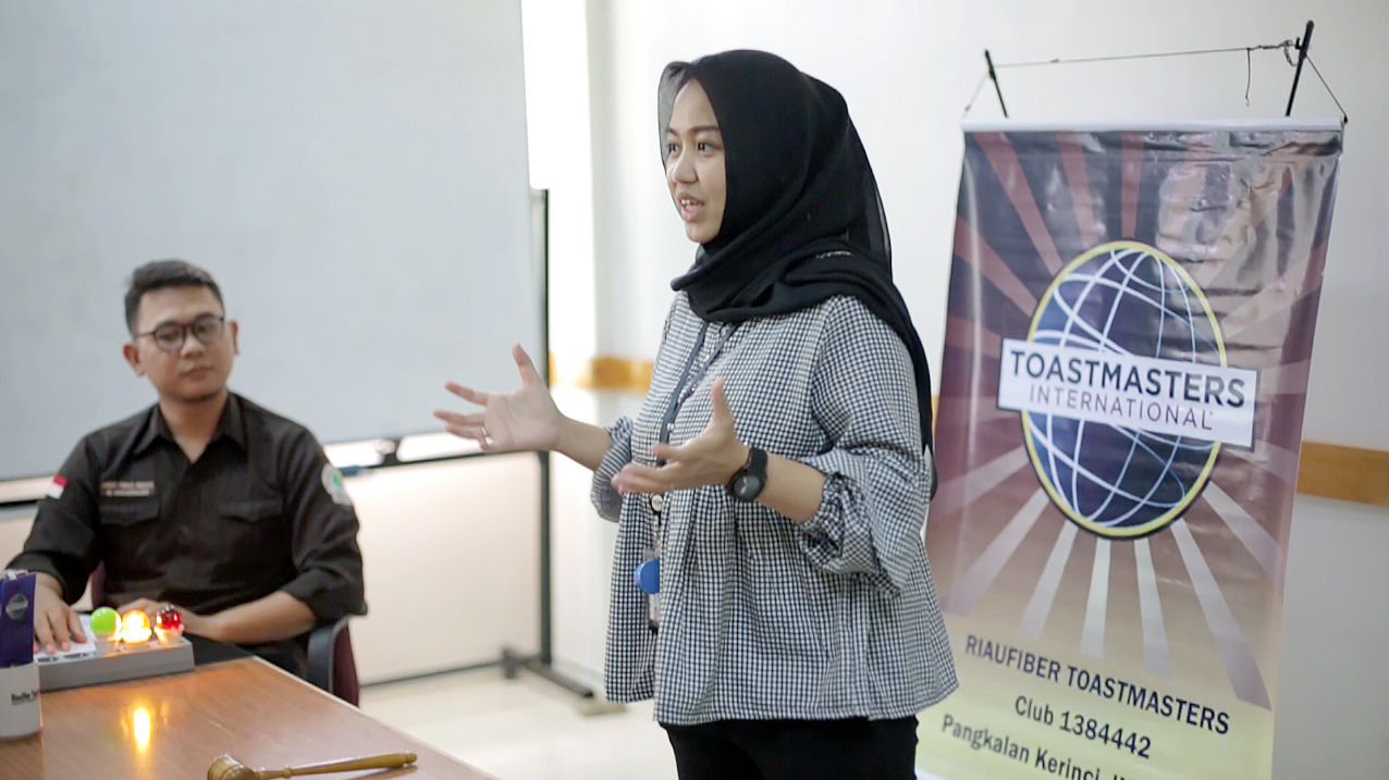 RAPP supports employees through the toastmasters club