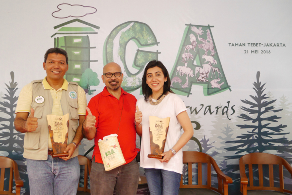 PT. RAPP received La Tofi CSR award for FFVP and RER, Jakarta