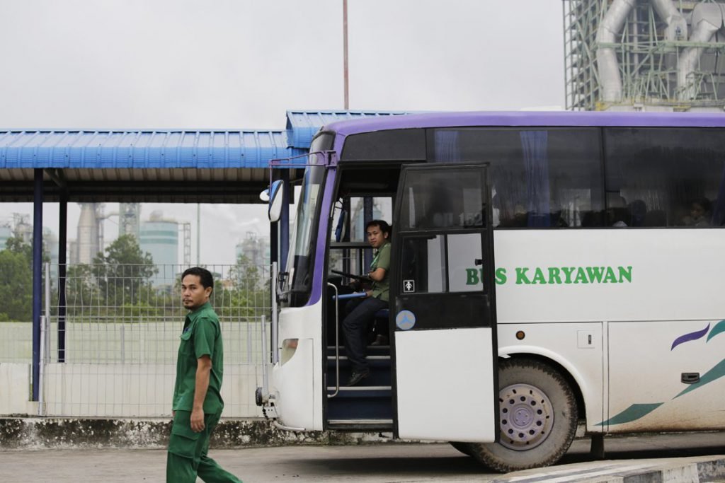 Awal Baru Bagi Para Pengusaha Riau yang Gigih Bus 1 — APRIL Asia