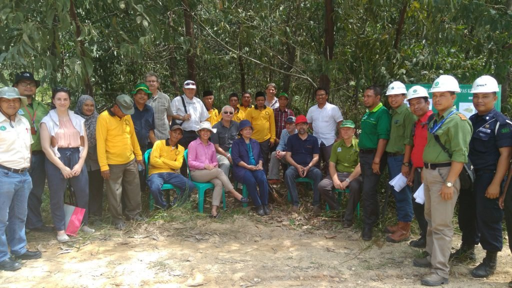 Pertemuan Kesepuluh Komite Pemangku Kepentingan (SAC) SAC FieldVisitJune2017 1 — APRIL Asia