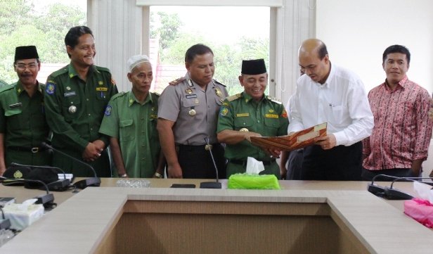 APRIL Unit in Riau to Incentivize Fire-Free Villages Direktur RAPP