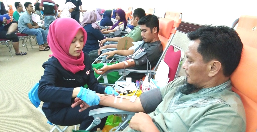 World Blood Donor Day 2020 - How APRIL Employees Donate Blood To Save Lives APRIL Blood Donor — APRIL Asia