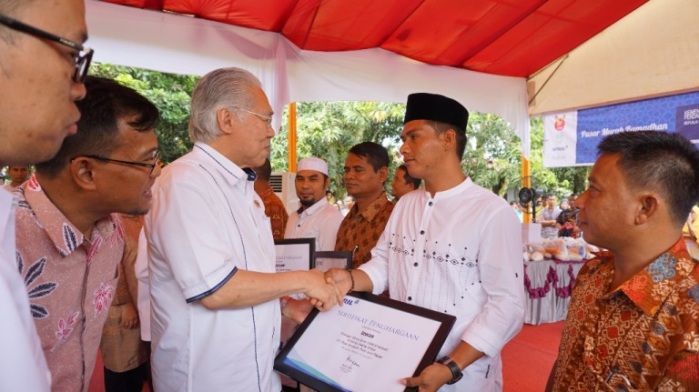 APRIL Partners Cooperative Creating Local Employment Opportunities april partners cooperative 01 — APRIL Asia